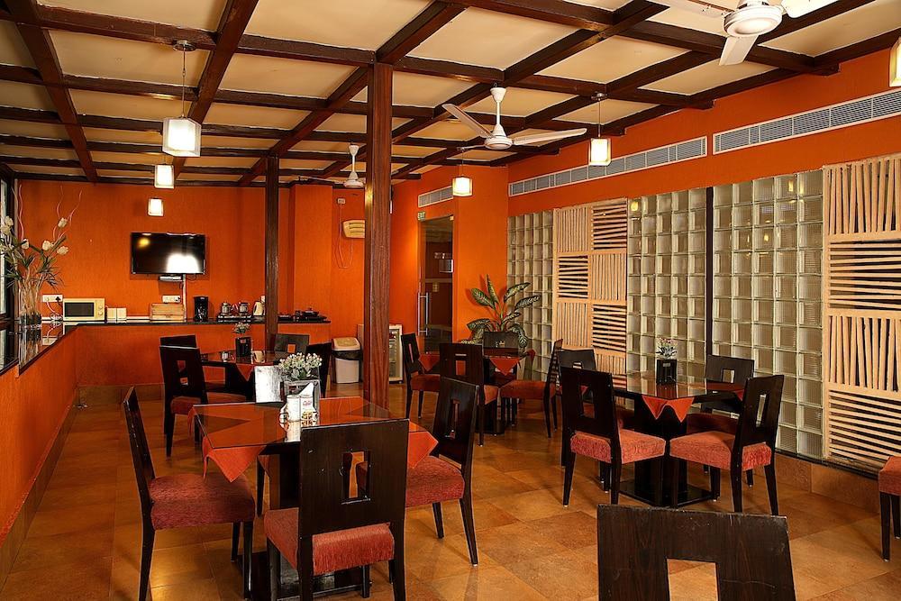 Ahuja Residency Sunder Nagar Hotel New Delhi Exterior photo